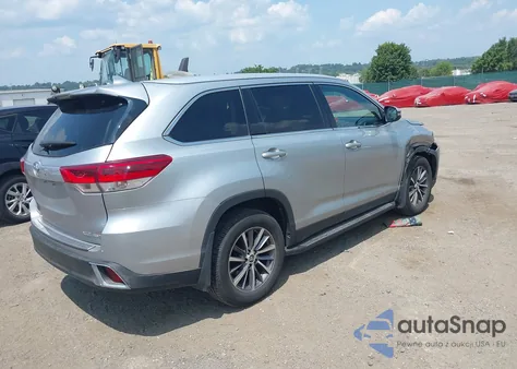 2019 Toyota Highlander Xle from USA, damaged, VIN 5TDJZRFH4KS597195